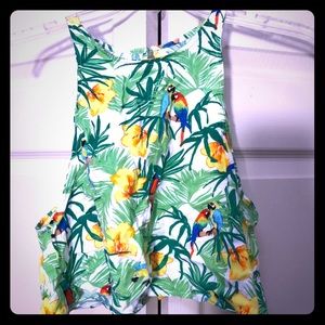 NWT American Apparel Crop Top 🌺